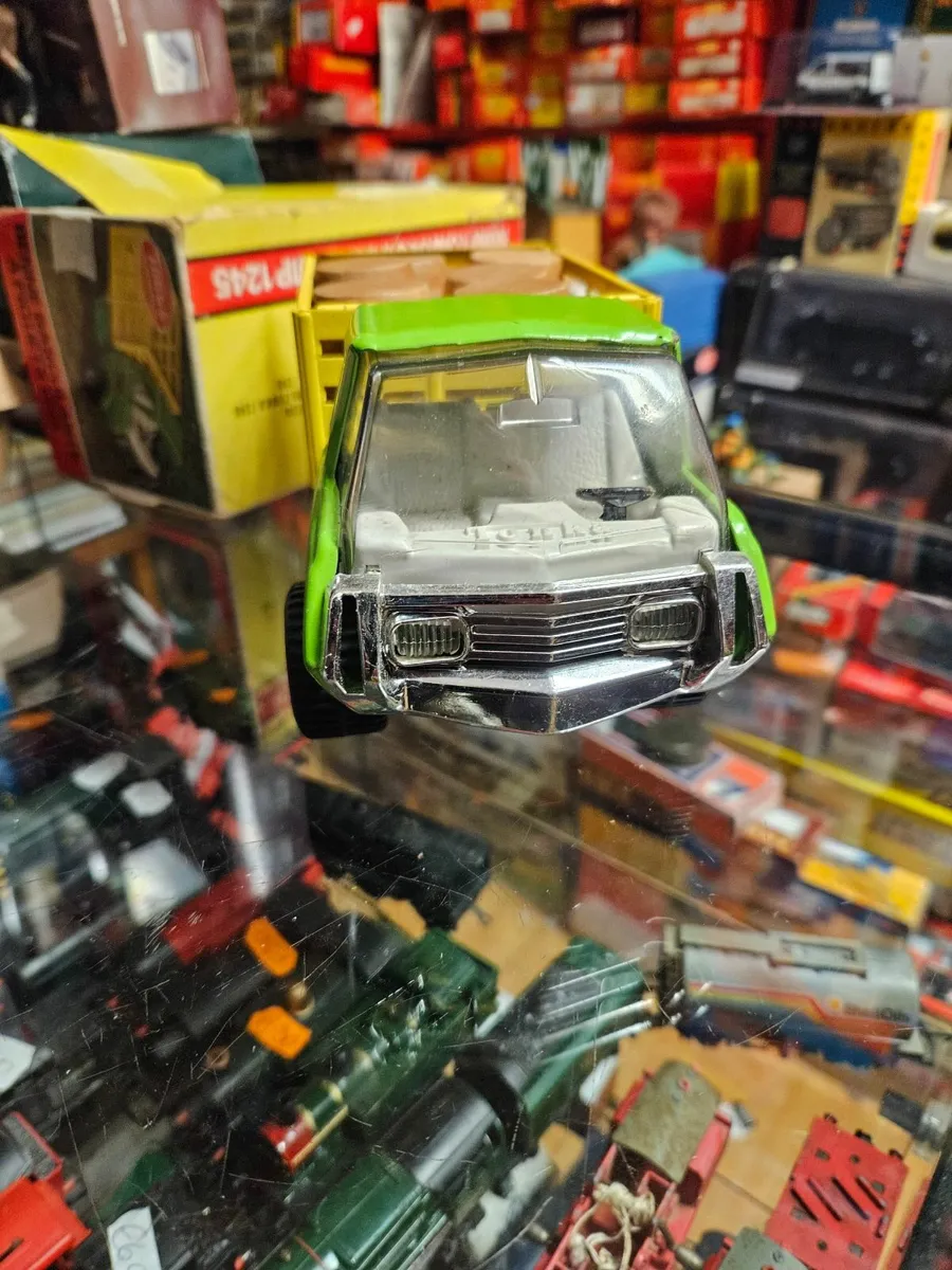 Vintage 1970's Tonka Truck - Image 3