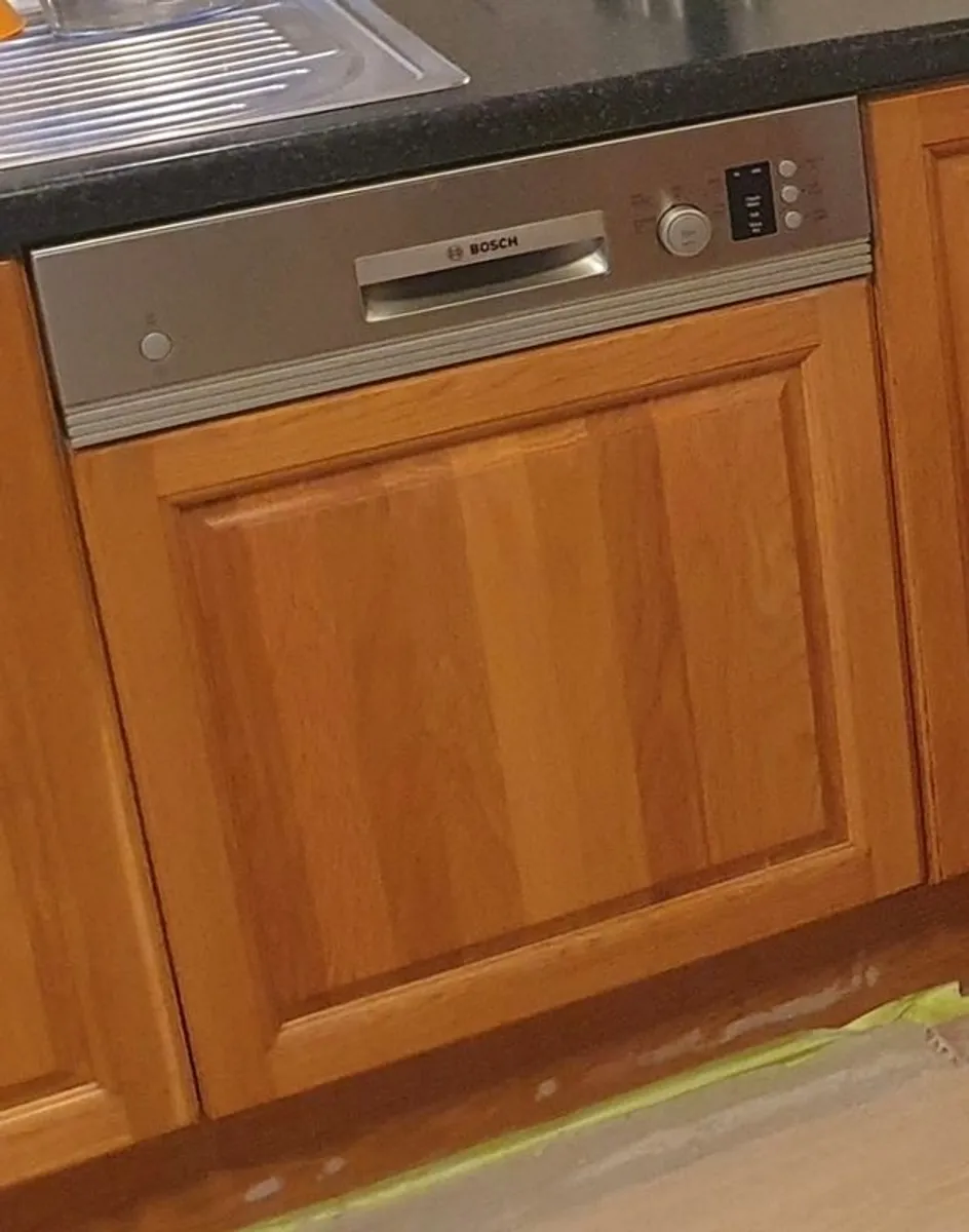 Kitchen Table - Image 2