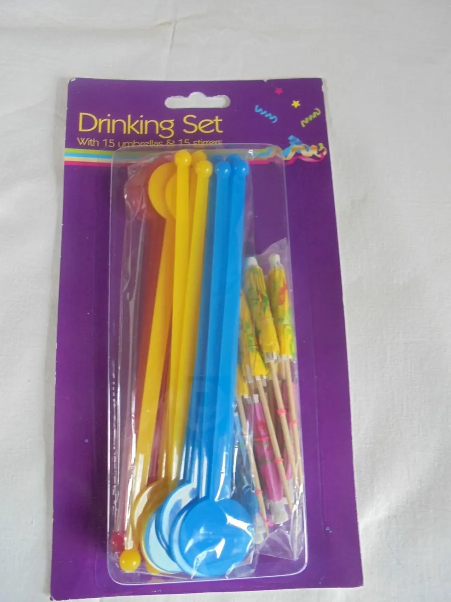 Drinking Accessories Set for Sale - Image 4