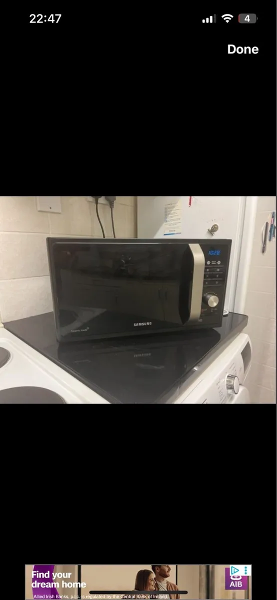 Samsung Microwave - Image 1