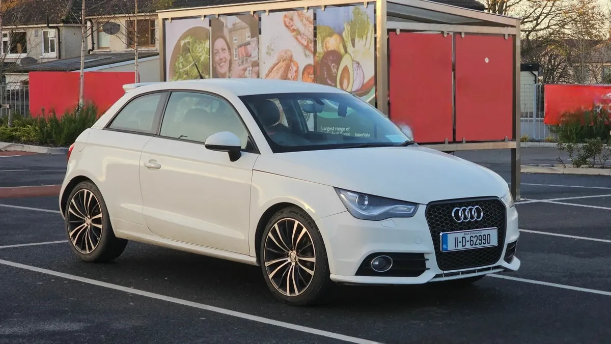 Audi A1 2011 Auto 51,000 km - Image 2