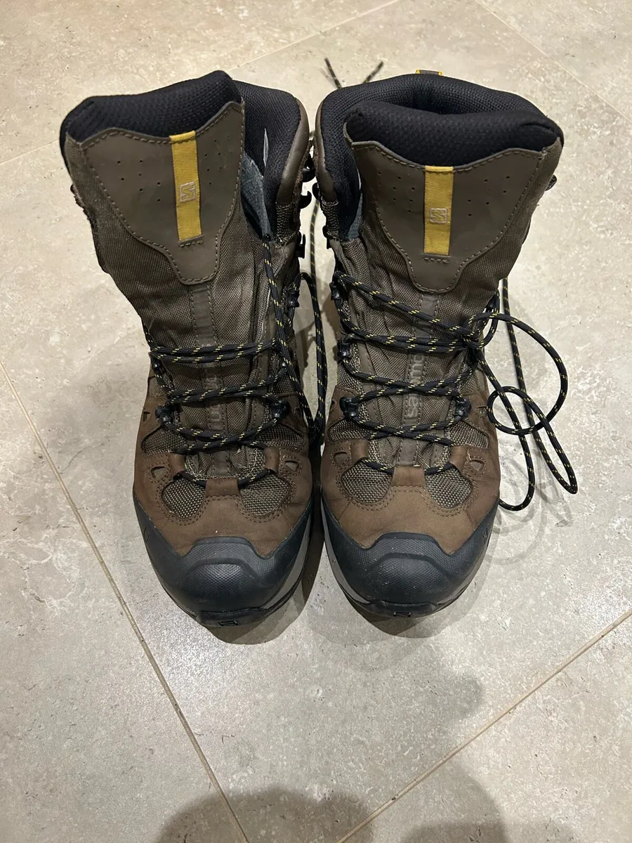Salomon Quest 4D GTX Hiking Boots - Excellent - Image 1