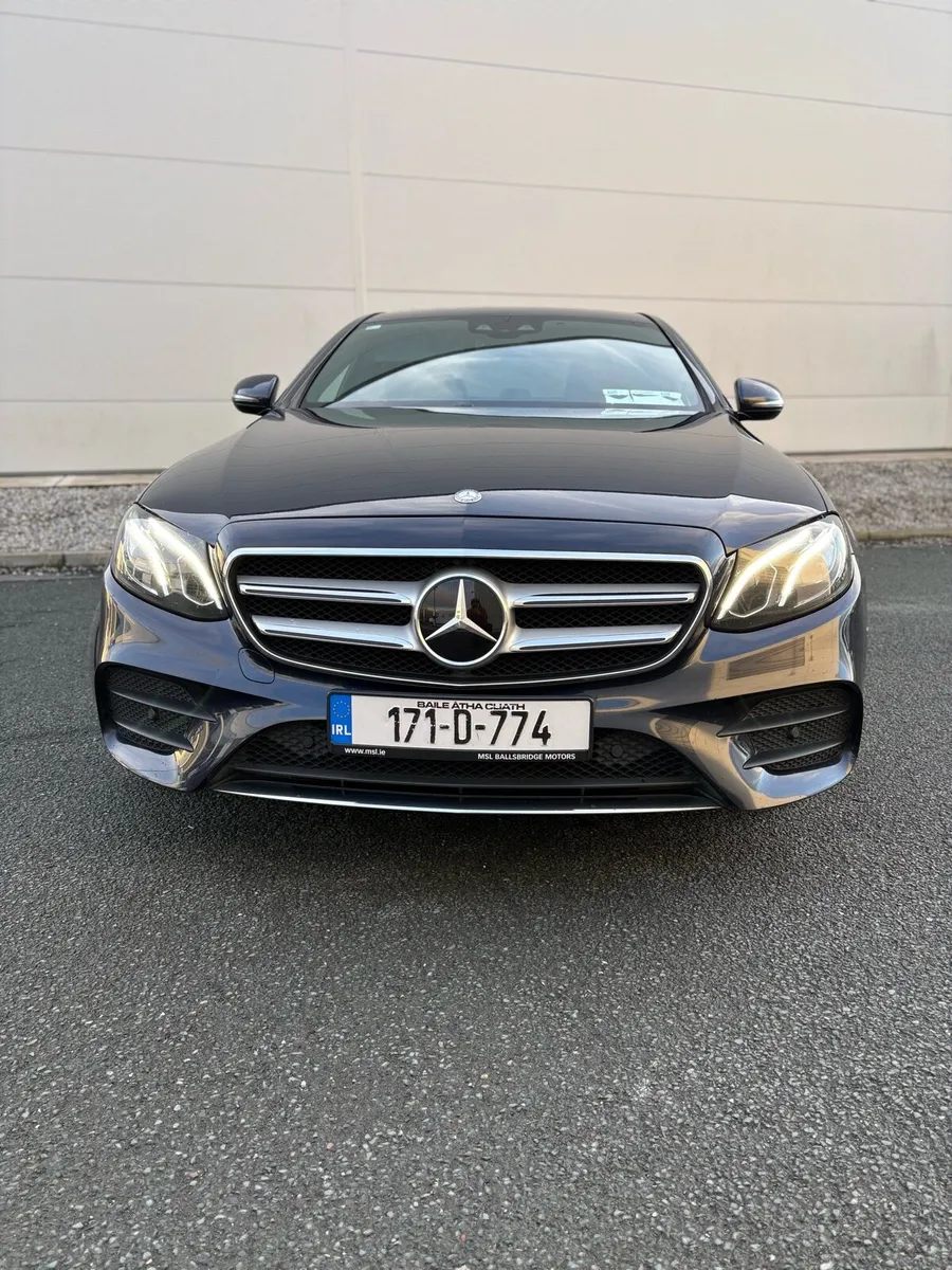 Mercedes-Benz E-Class *HIGH SPEC* - Image 3