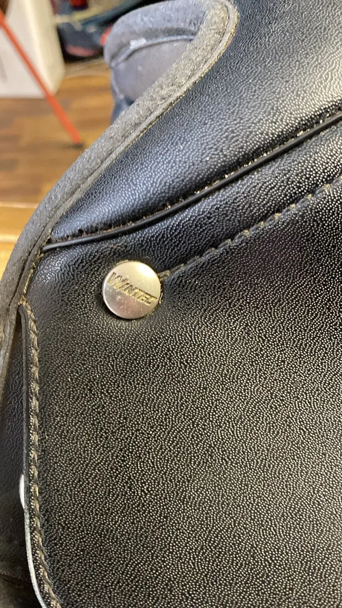 Wintec 500 16” adjustable saddle - Image 4