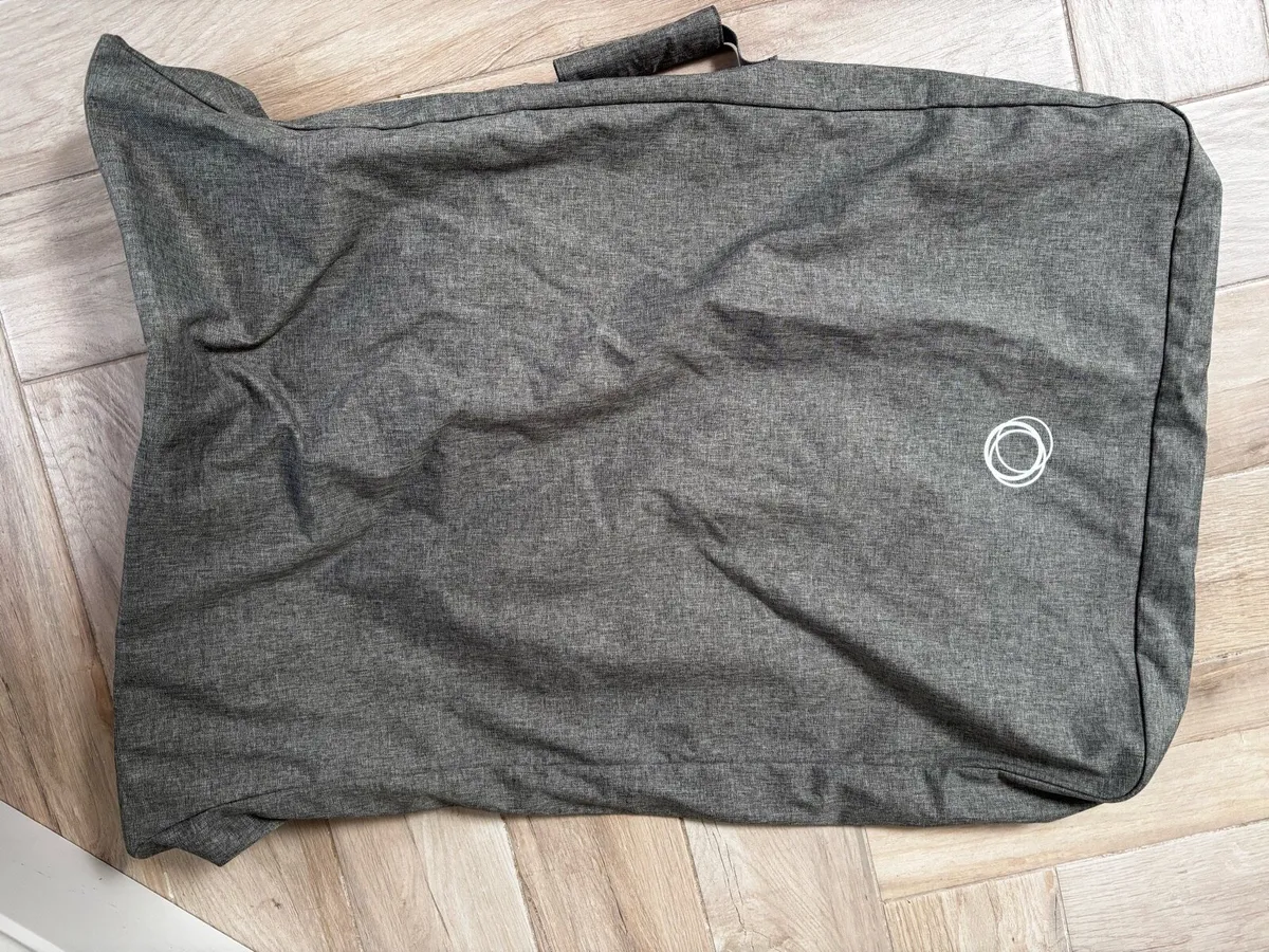 Bugaboo Stardust Travel Cot Grey - Image 4