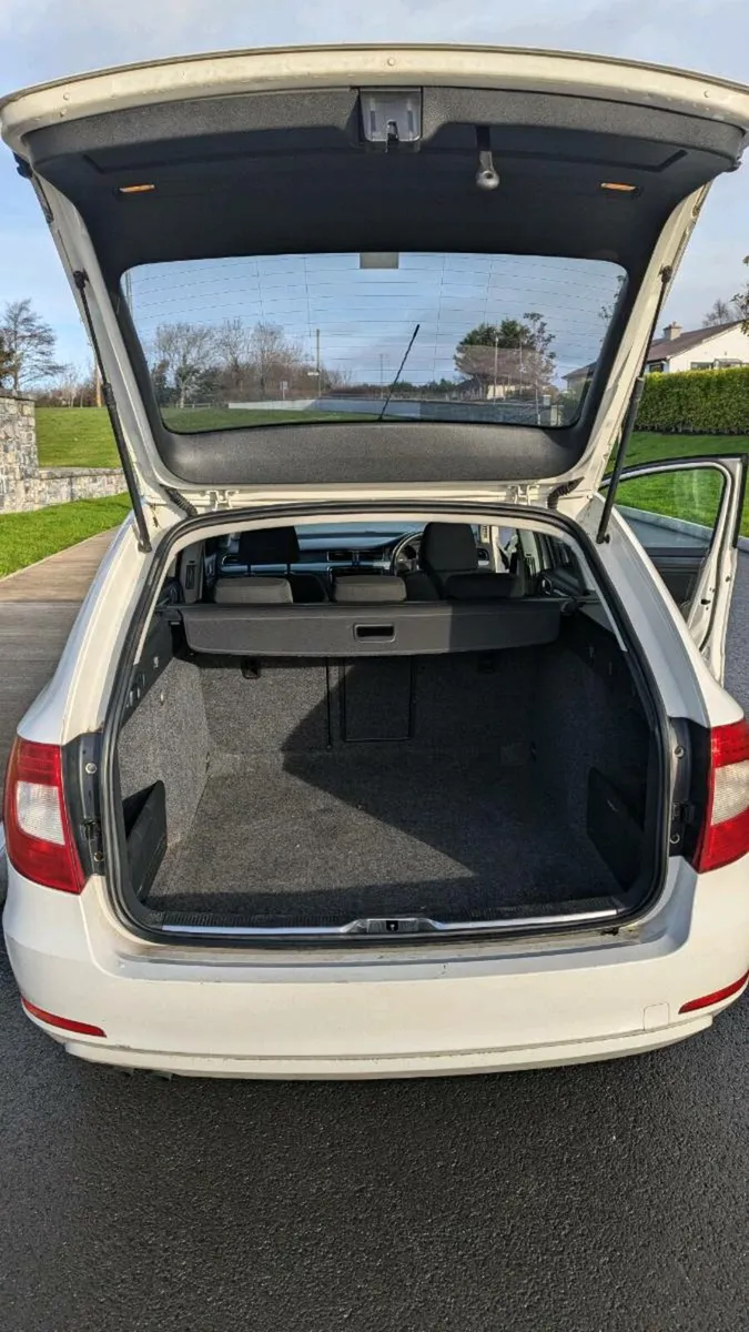 Skoda superb fresh NCT✅ - Image 4