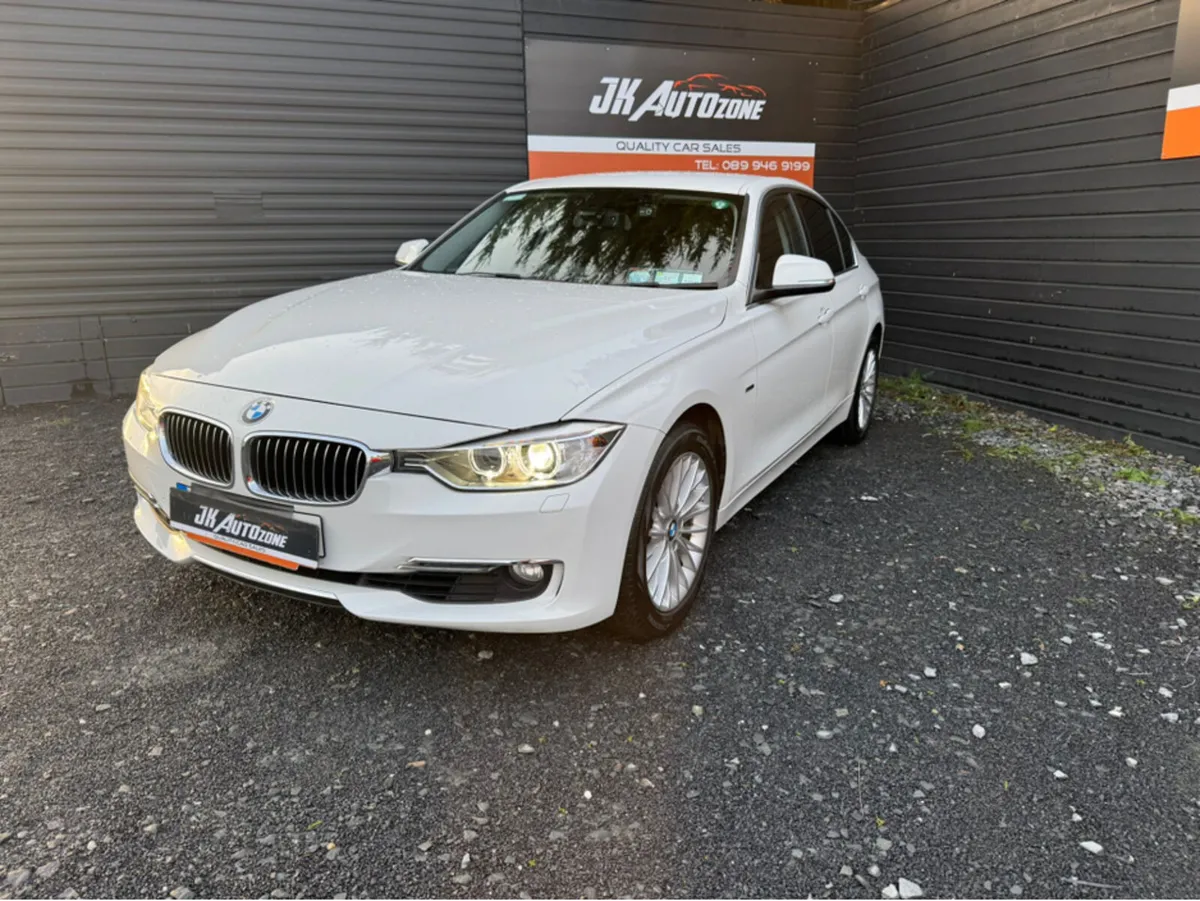 BMW 3-Series 2.0 X-DRIVE AUTO - Image 3