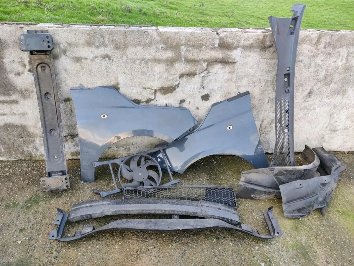 Fiat 500 parts - Image 1
