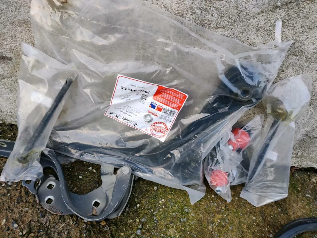 Fiat 500 parts - Image 3