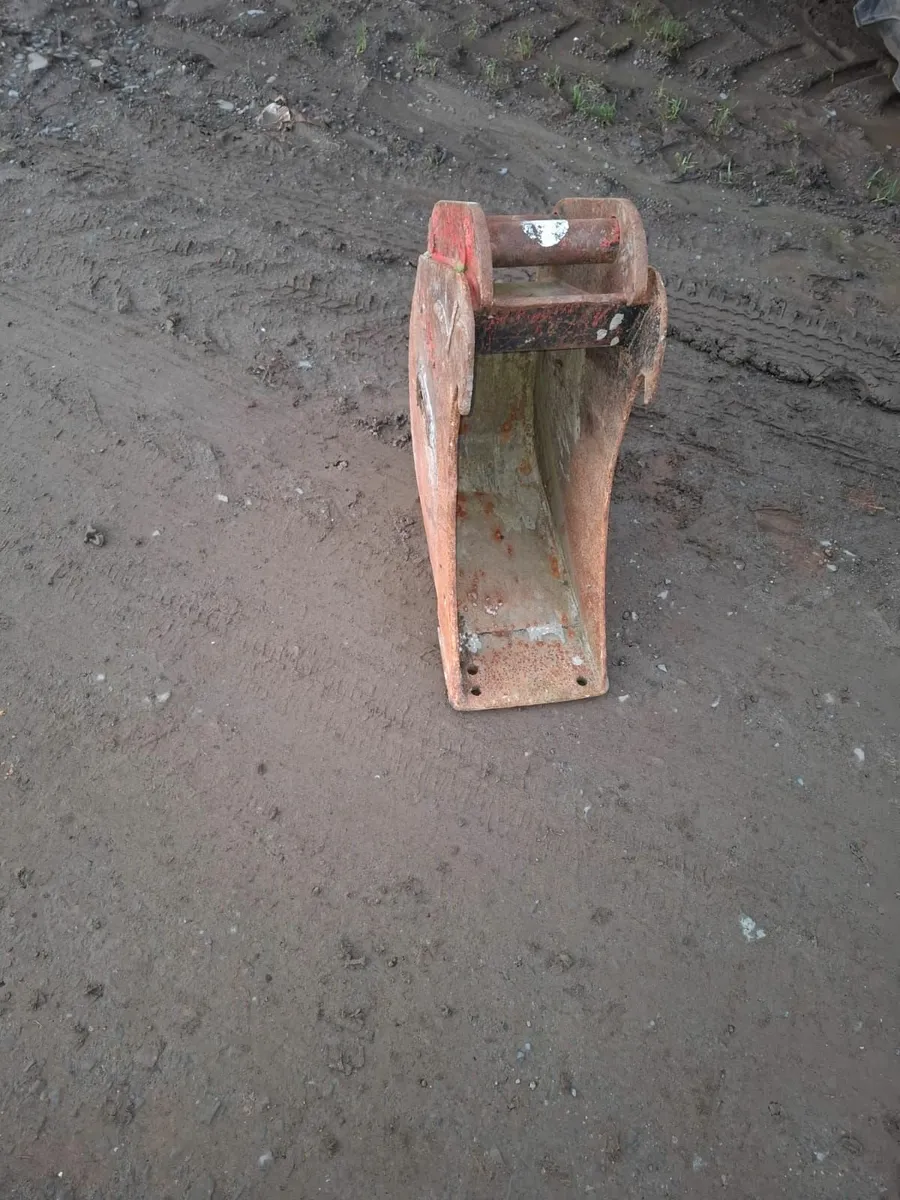 13 Tonne Ditching Bucket - Image 2