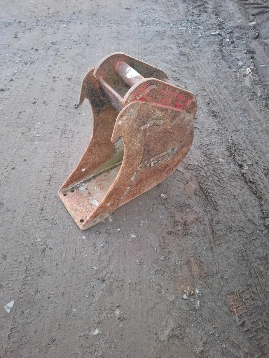 13 Tonne Ditching Bucket - Image 4