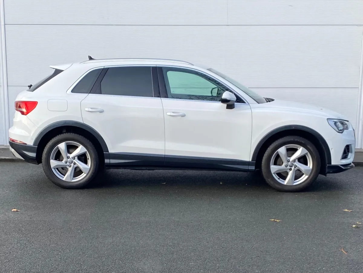 Audi Q3 35TFSI 150 S-TRONIC SE 5DR AUTO - Image 4