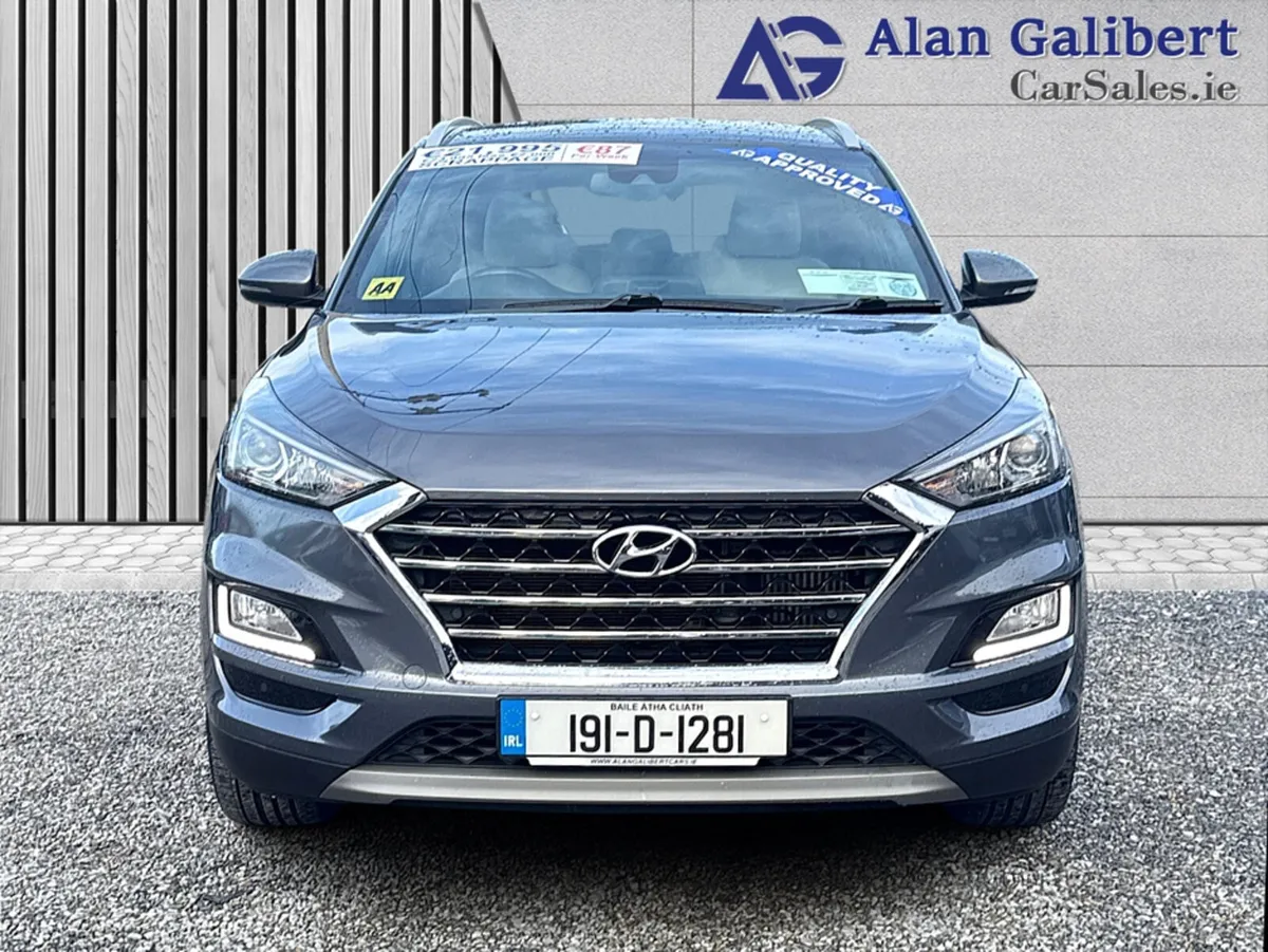 Hyundai Tucson 1.6 Diesel EXECUTIVE PLUS   €105 PW - Image 4