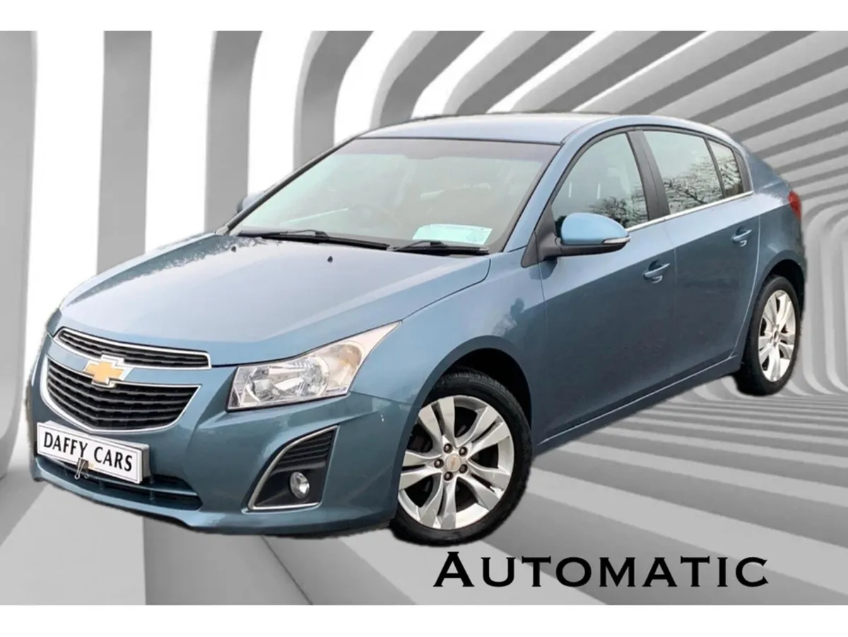 Chevrolet Cruze 1.8 LTZ NAV 5DR AUTO - Image 1