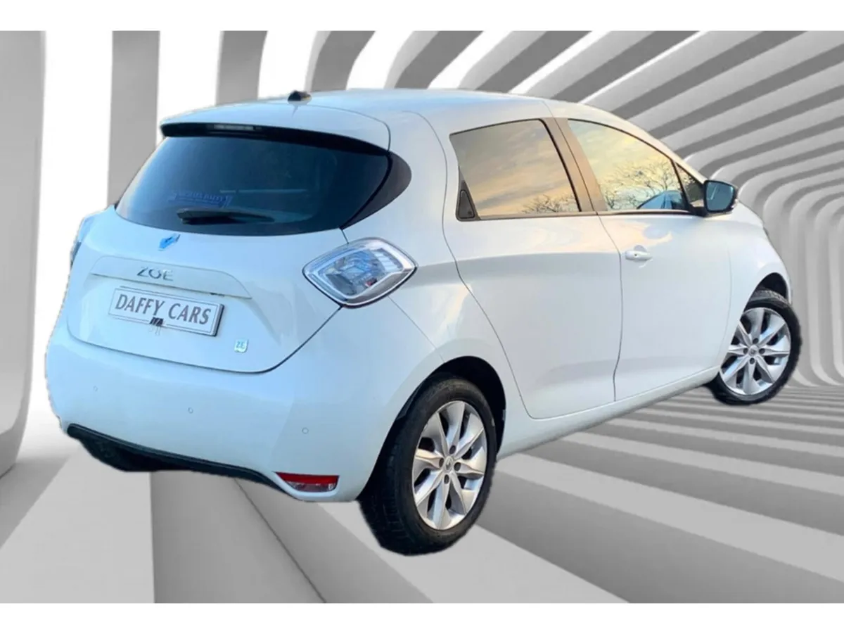 Renault Zoe DYNAMIQUE INTENSE 4DR A AUTO - Image 4