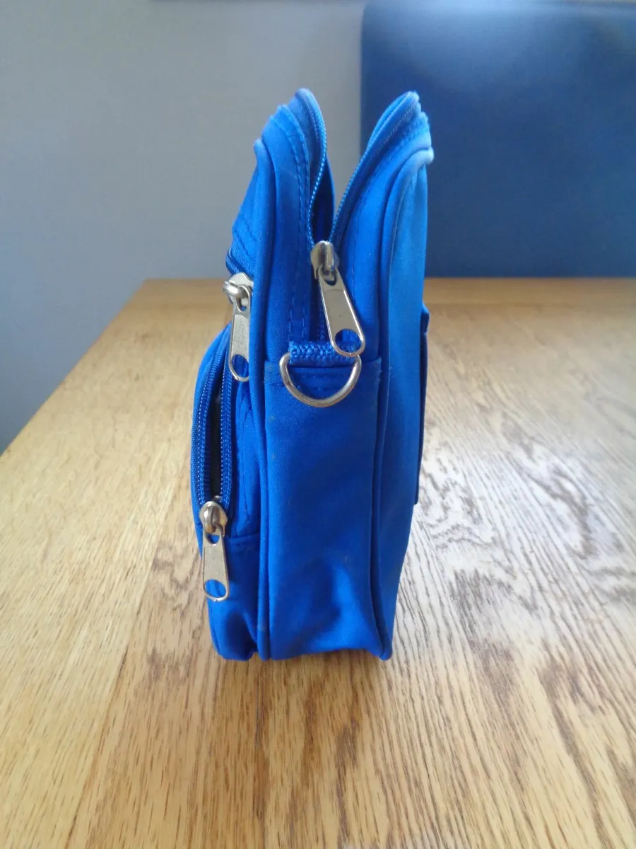 Travel Shoulder Bag for Sale - Image 2