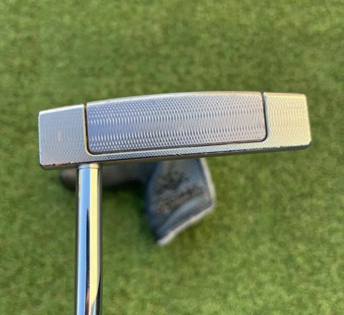 Scotty Cameron Select Fastback Putter / 34″ - Image 3
