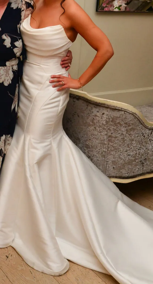 Wedding Dresses - Image 4