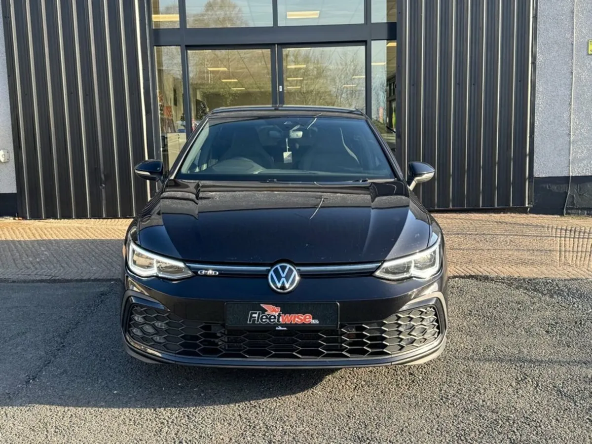 2.0 TDI GTD Hatchback 5dr Diesel DSG Euro 6 (s/s) - Image 2