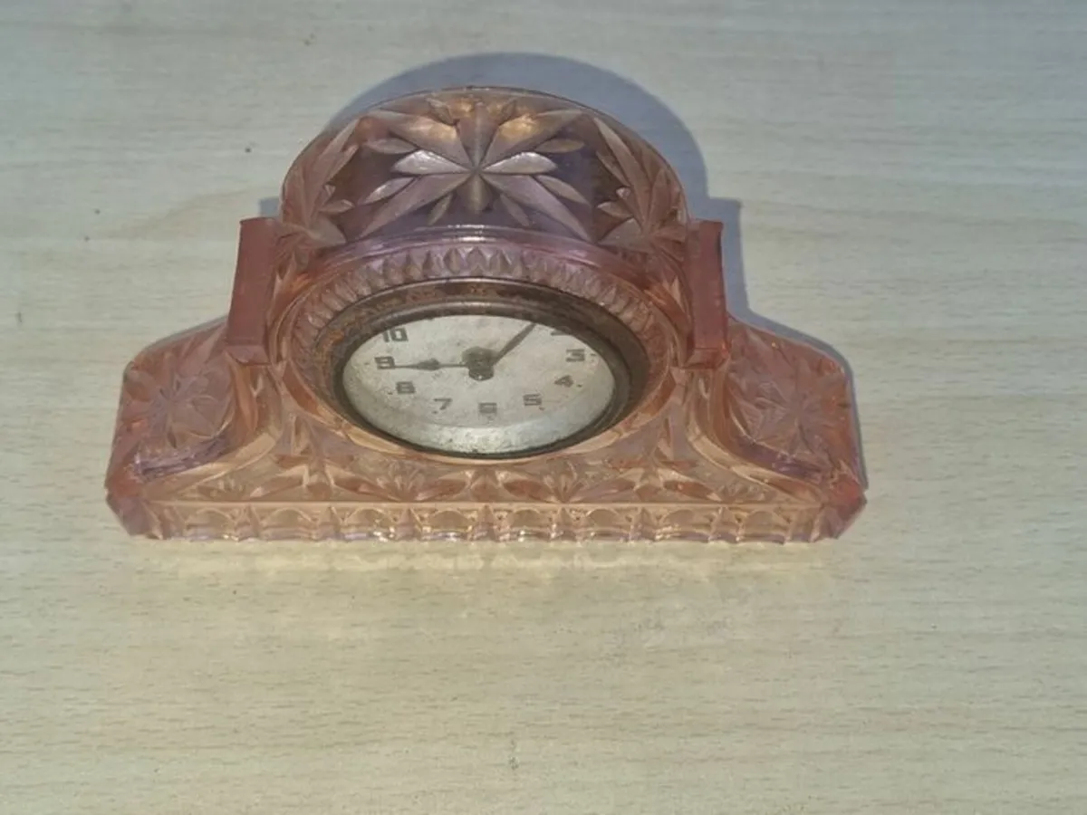 Art Deco Walther Pink Peach Glass Clock - Image 4