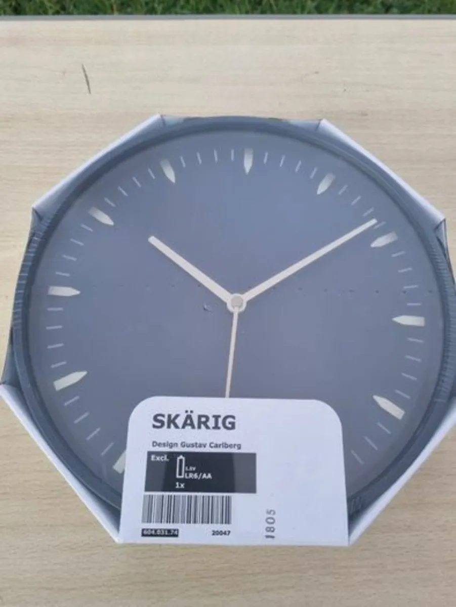Skarig Wall Clock, Design Gustav Calberg - Image 1