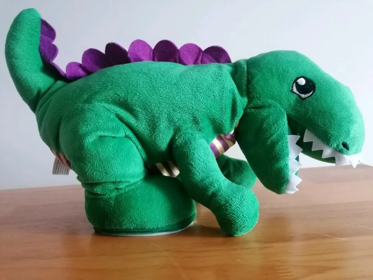 Ryan's World Roaring Dinosaur Plush Toy - Image 3