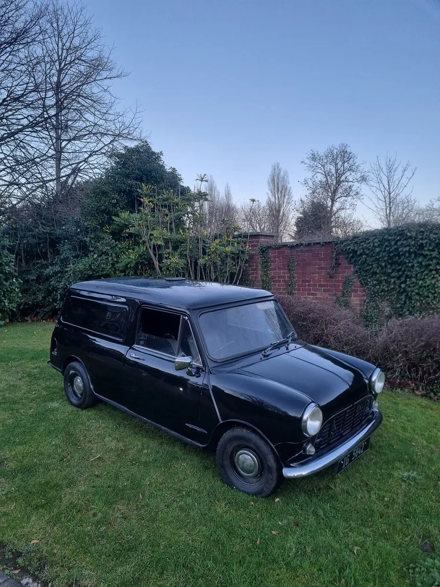 Austin Mini 1971 - Image 1