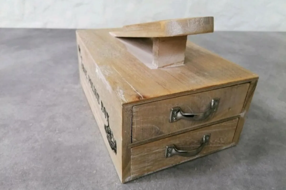 Shoe Polish Box - Image 1