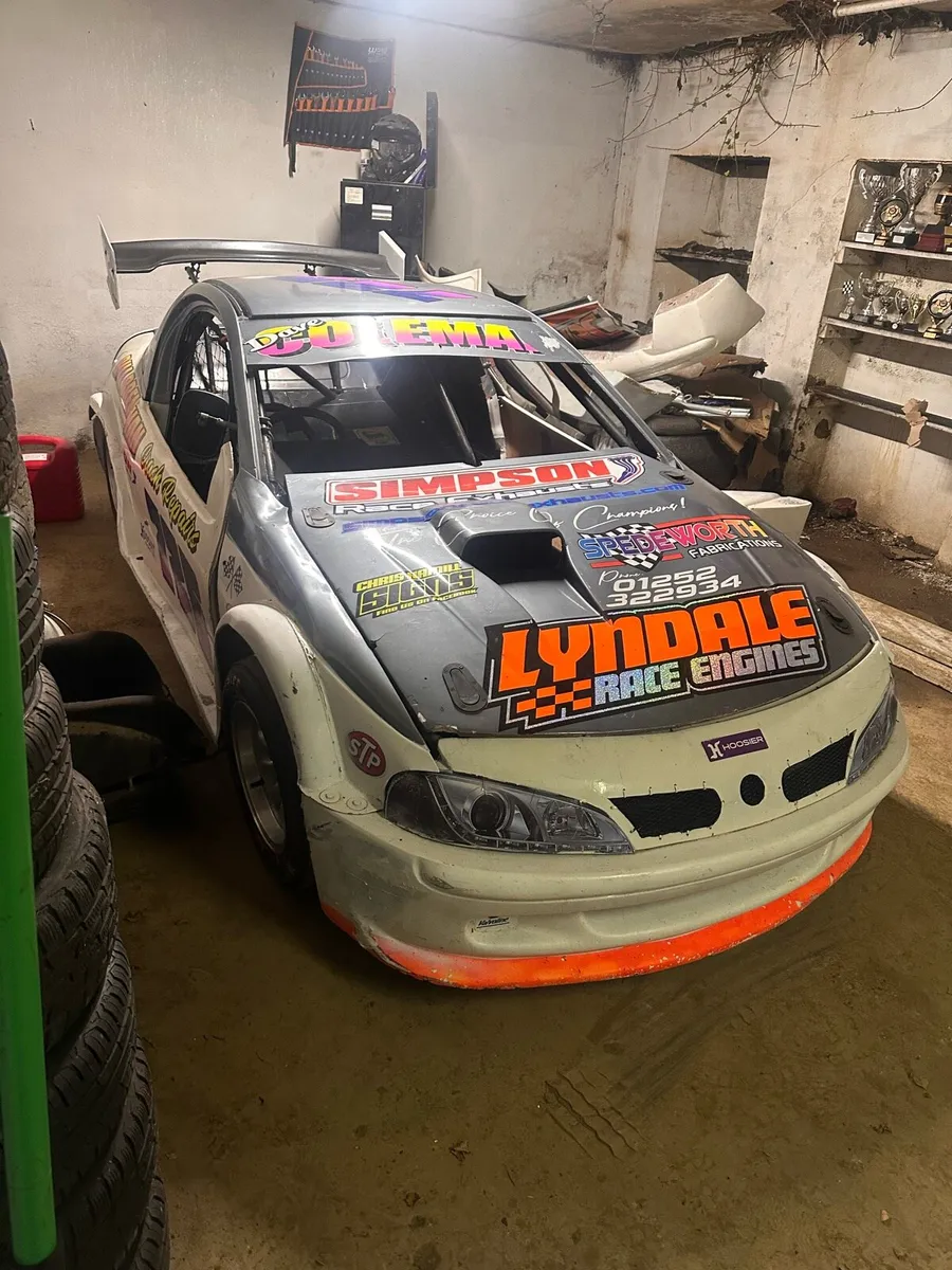 Opel Tigra 2L hotrod stockcar - Image 1