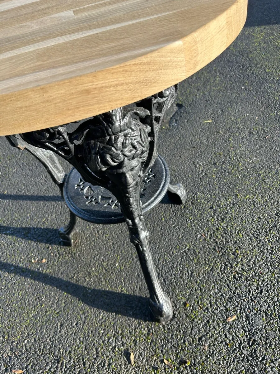 Table Cast Iron heavy with Oak Top - Image 4