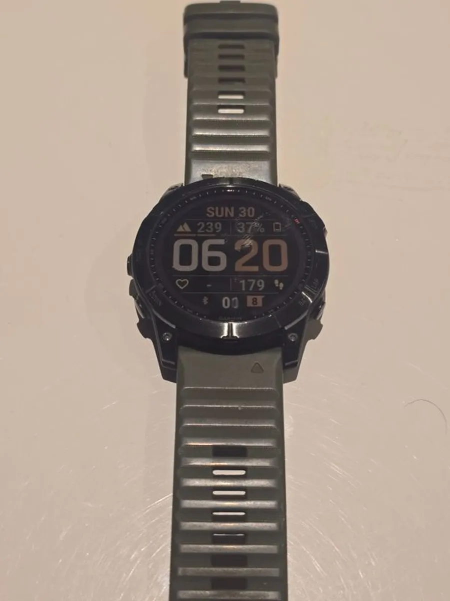 Garmin 7x sapphire solar - Image 1