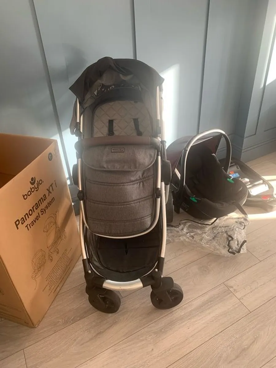 Panorama XTI Travel System - Image 2