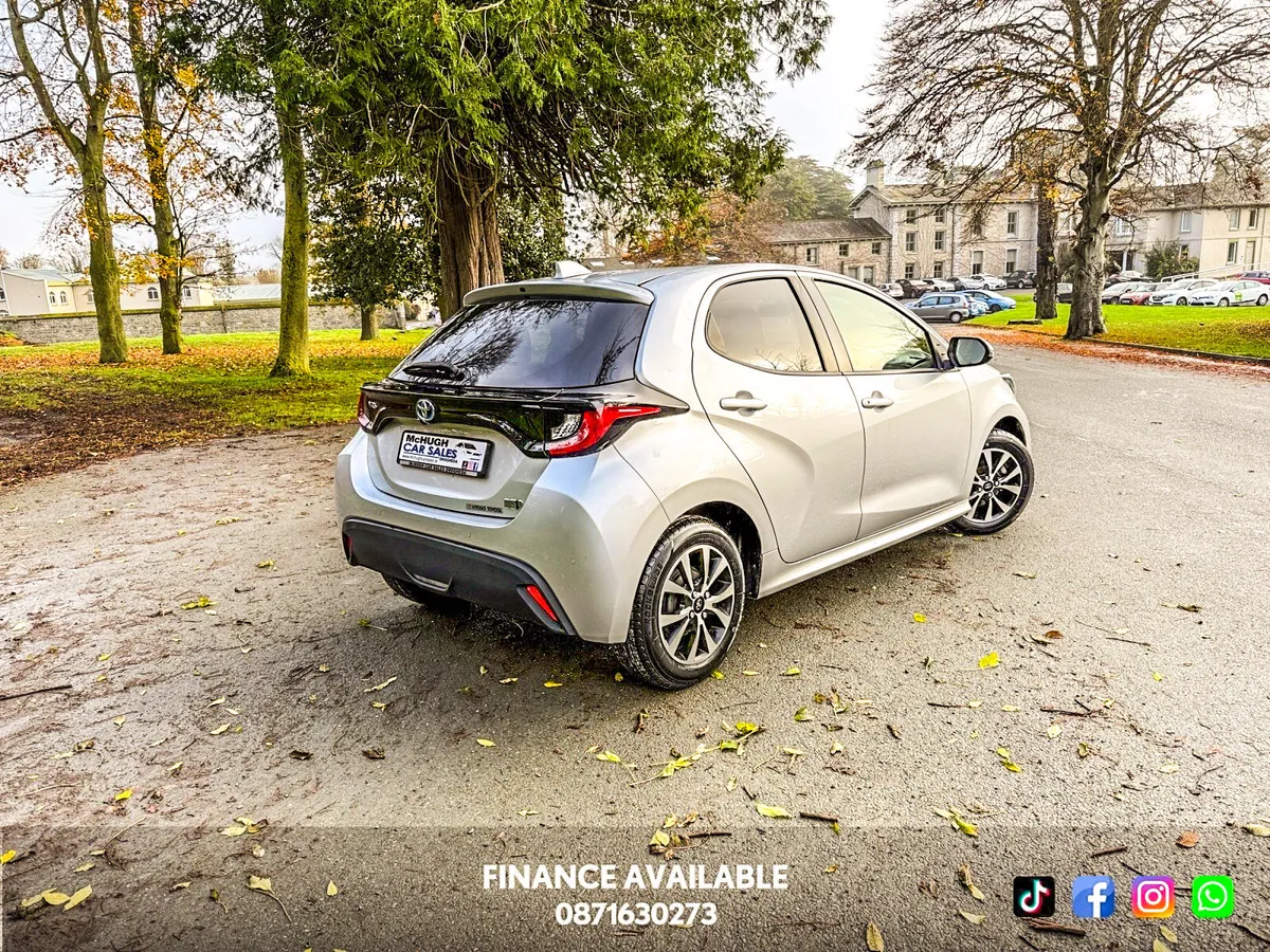 2021 Toyota Yaris 1.5 Petrol Hybrid Auto Lna Sprt - Image 3