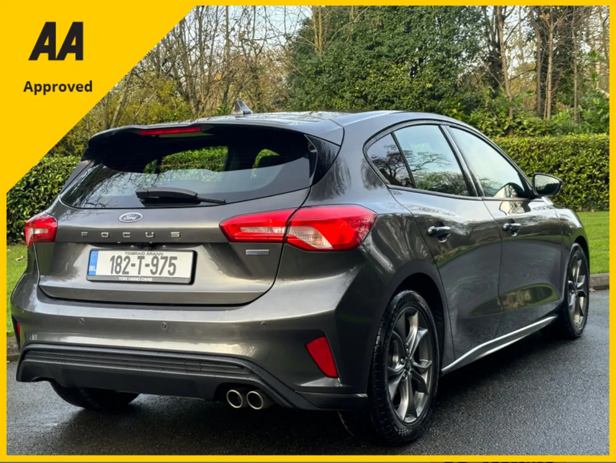 Ford Focus 1.5 TDCI ST LINE 5DR 2018 *NEW MODEL* - Image 3