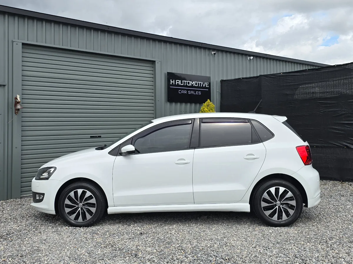 2016 VW POLO 1.0 TSI BLUEMOTION DSG ULTRA LOW KMS - Image 2