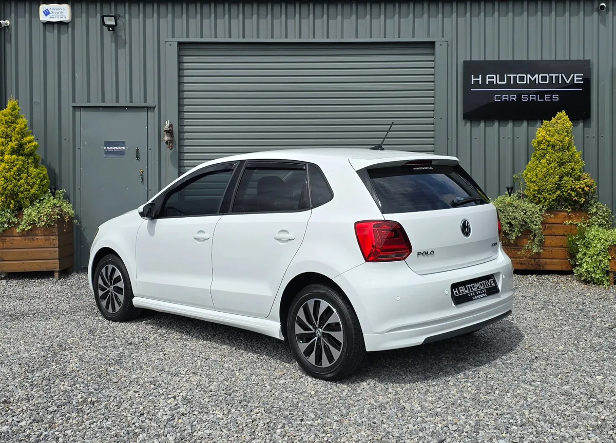 2016 VW POLO 1.0 TSI BLUEMOTION DSG ULTRA LOW KMS - Image 3