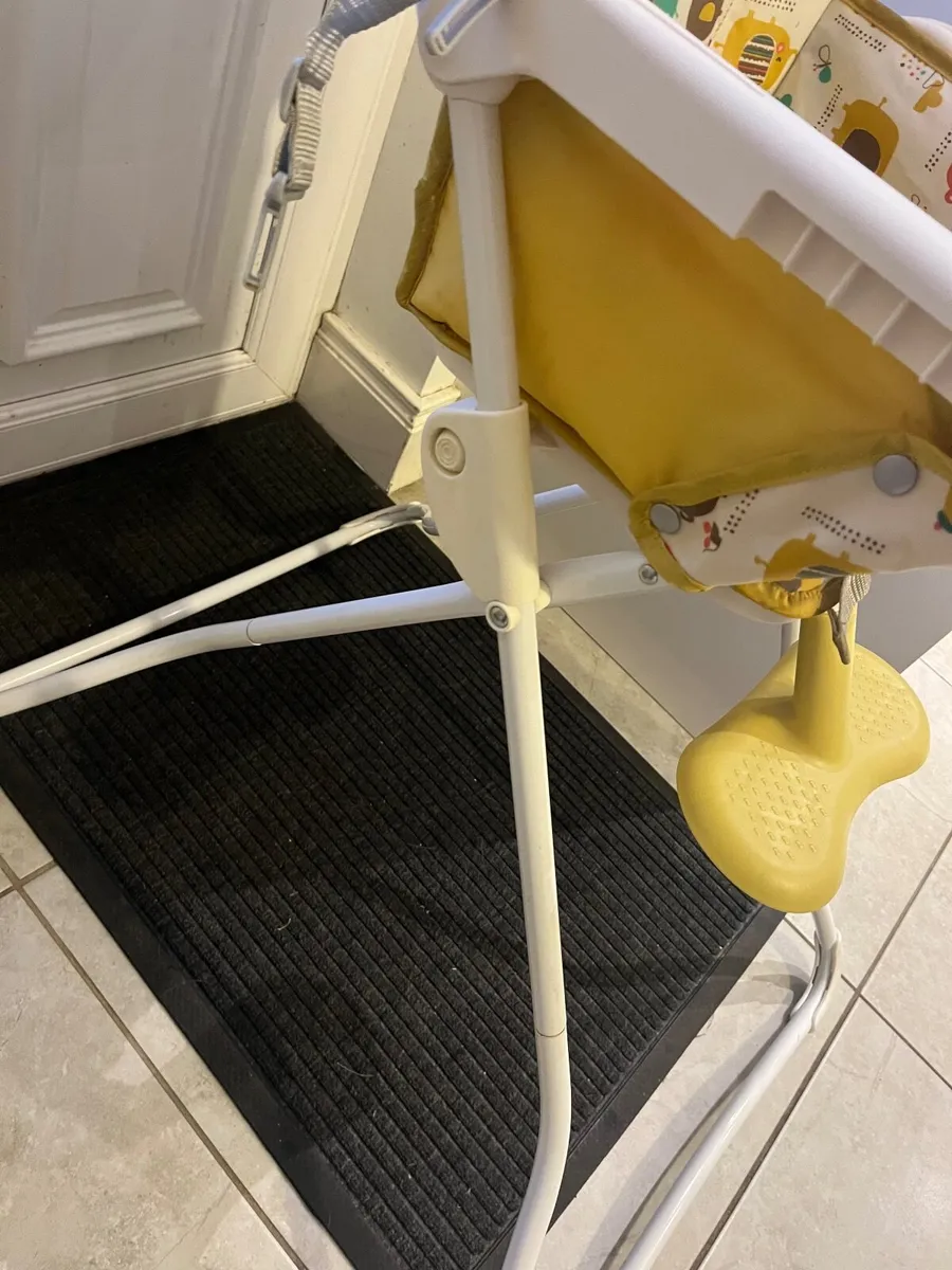 Graco feeding high chair - Image 4