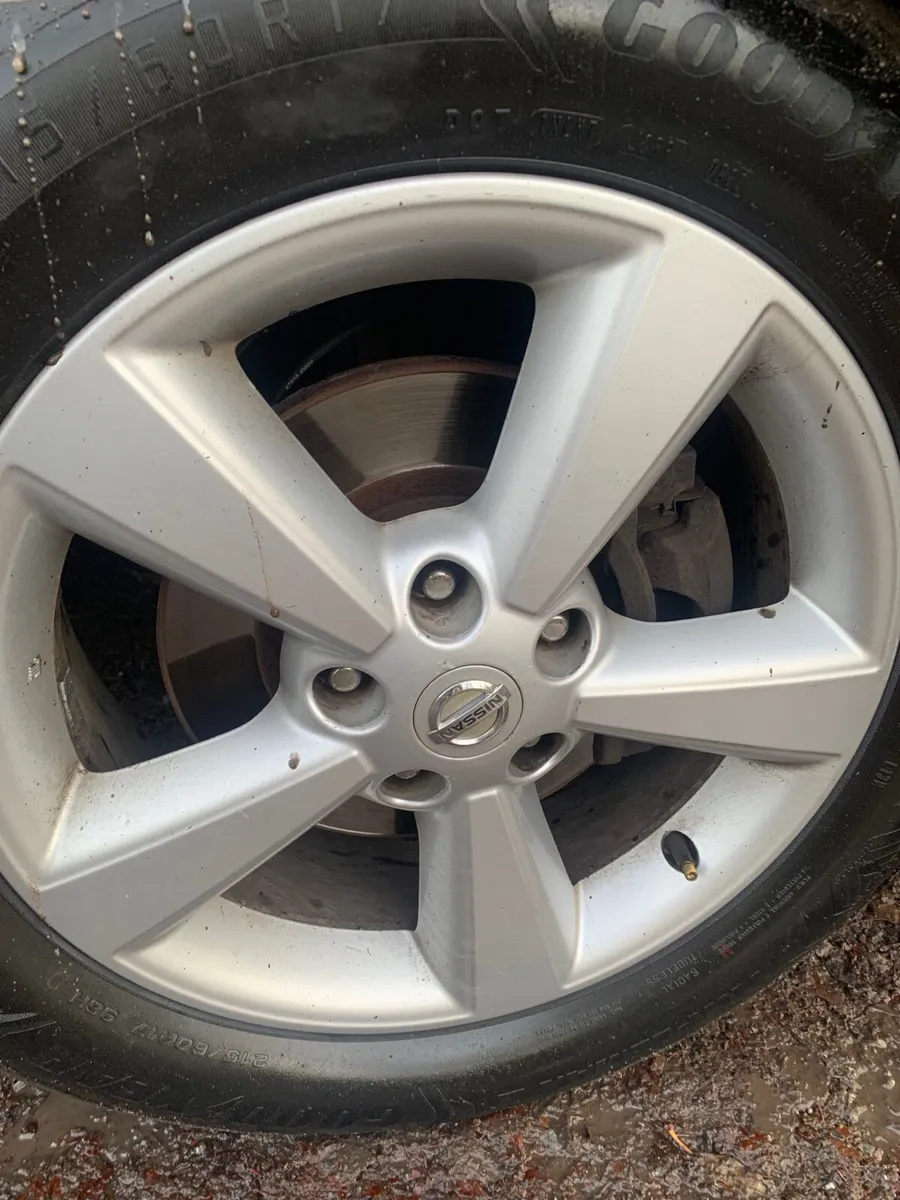 Nissan Qashqai 2008 - Image 3