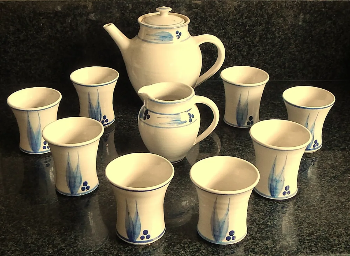 10 Piece Jackson Stoneware Tea Set - Image 2