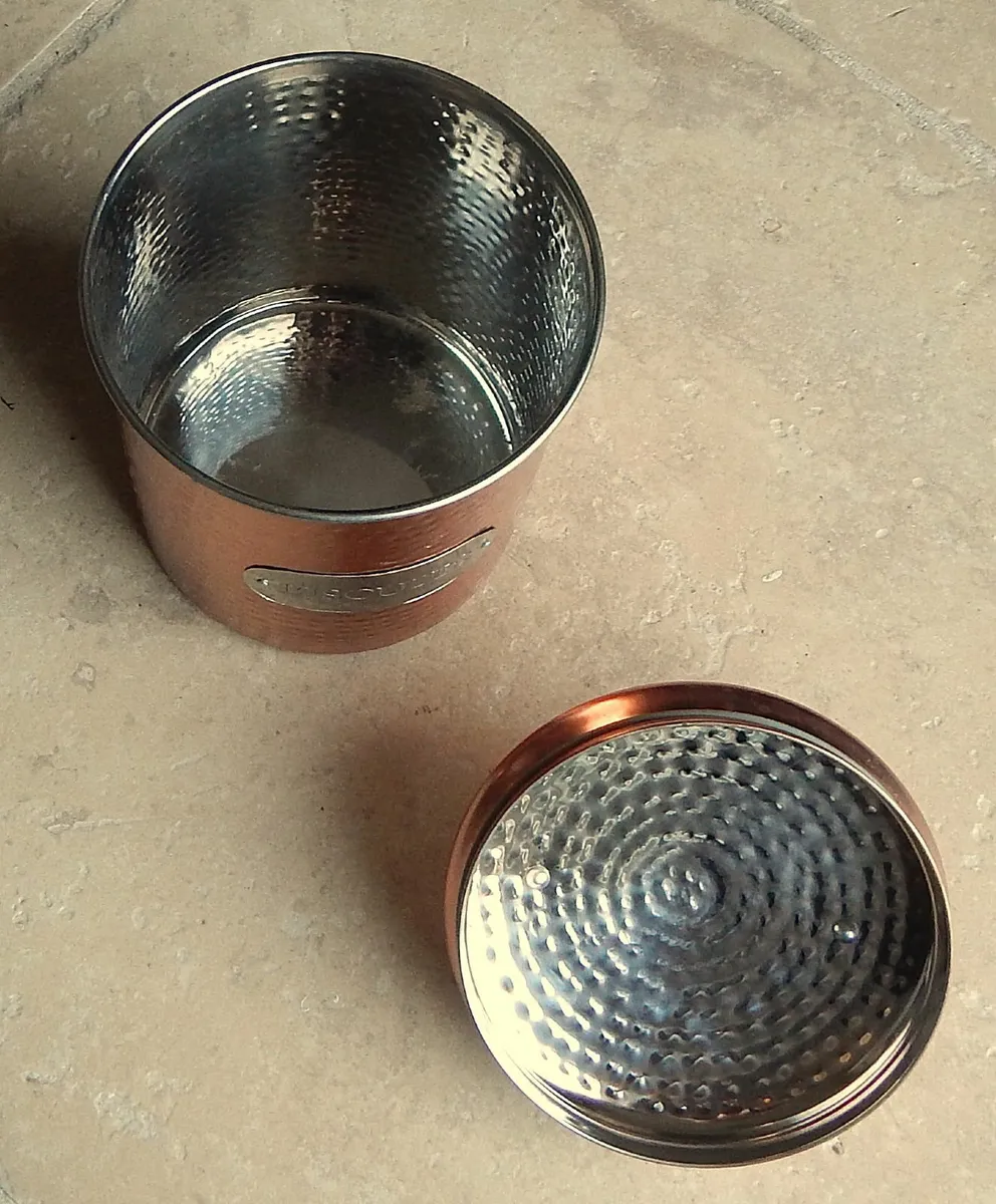 Set of 3 Copper Ladles & Biscuit Tin - Image 3