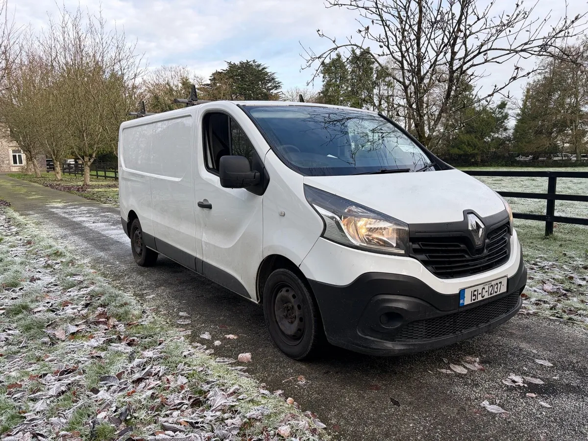 Renault Trafic doe 08/2026 - Image 1