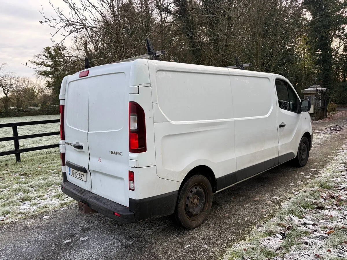 Renault Trafic doe 08/2026 - Image 3