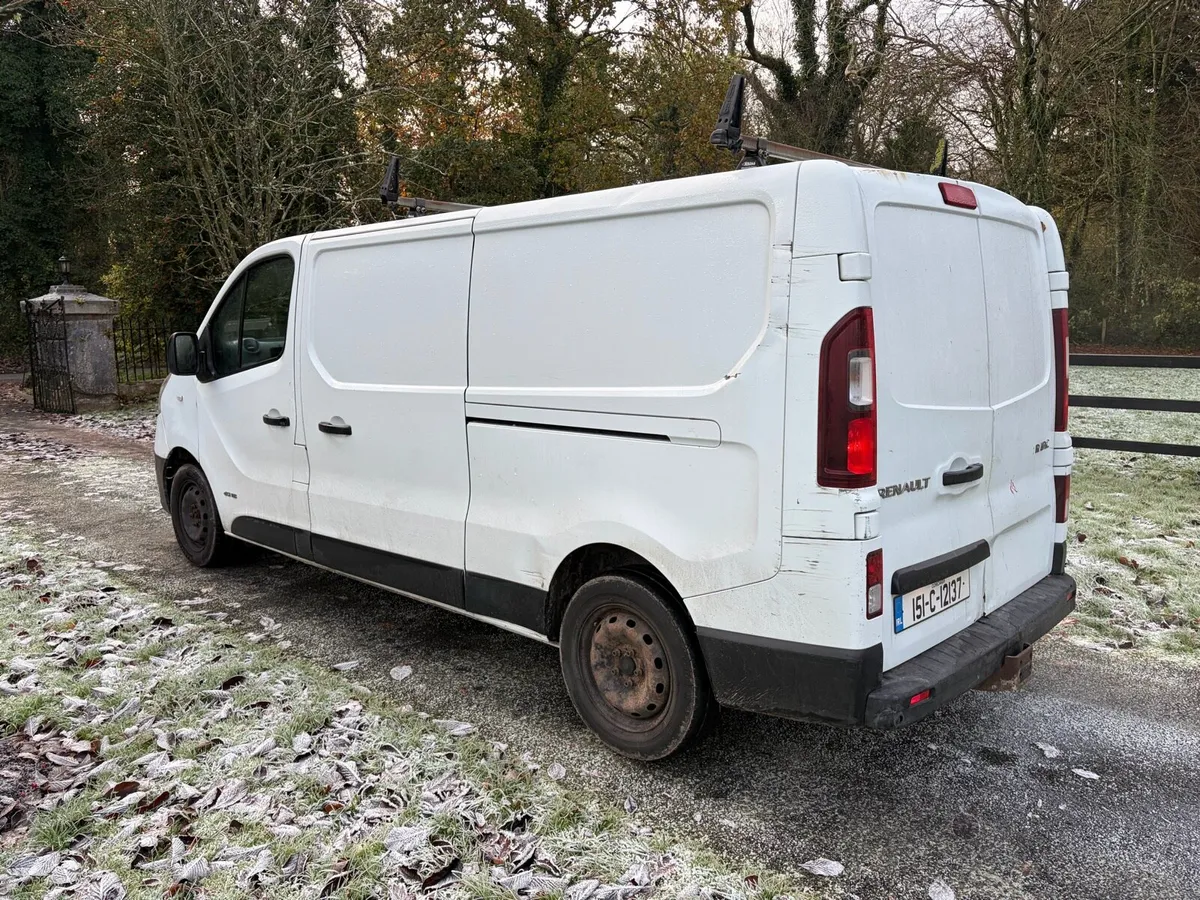 Renault Trafic doe 08/2026 - Image 4