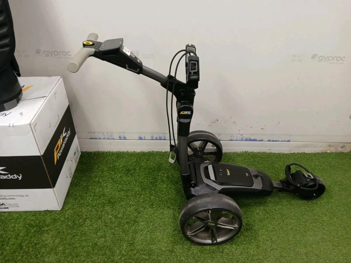 Powakaddy FX7 at Golf Concepts - Image 1