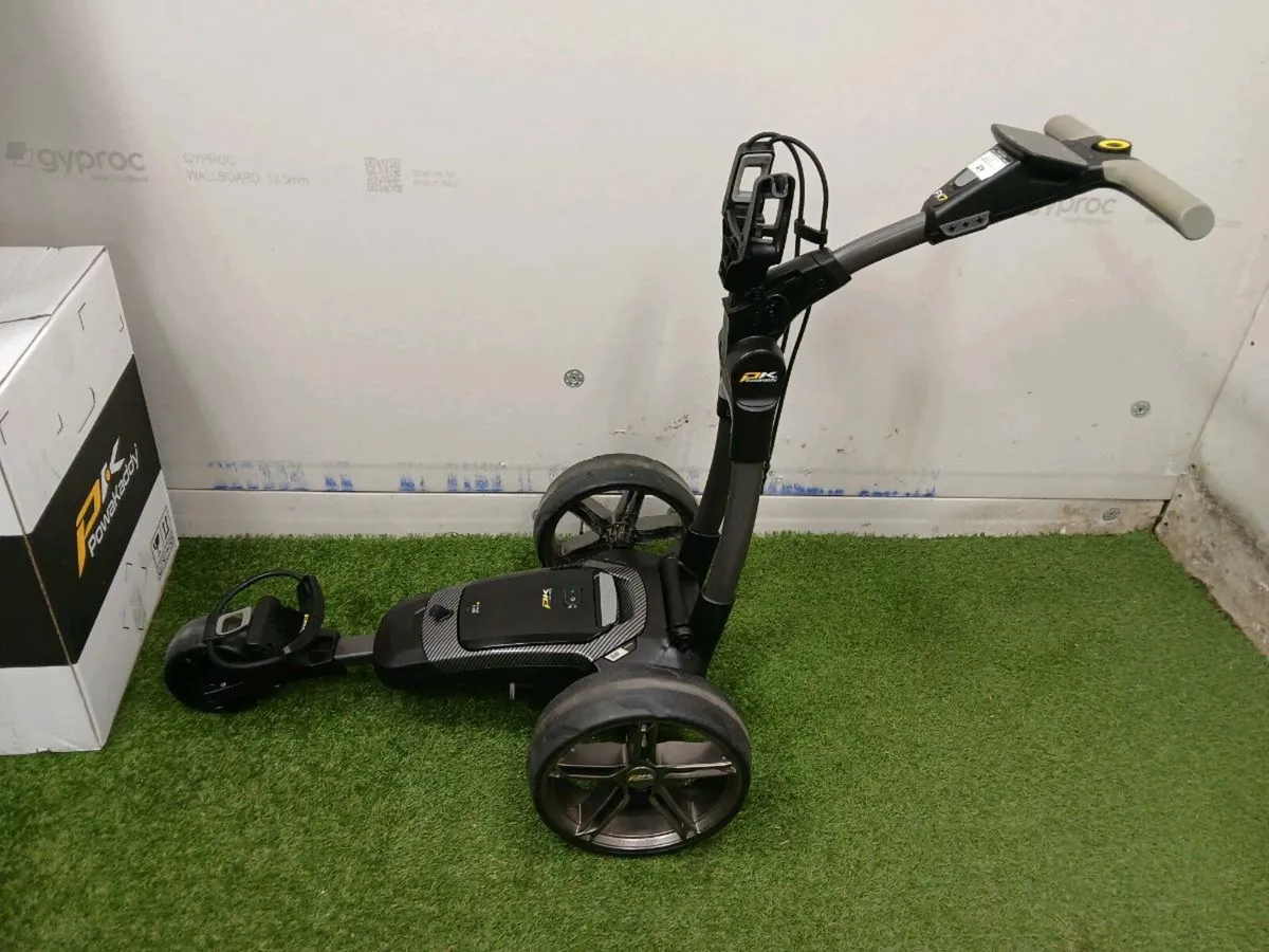 Powakaddy FX7 at Golf Concepts - Image 3