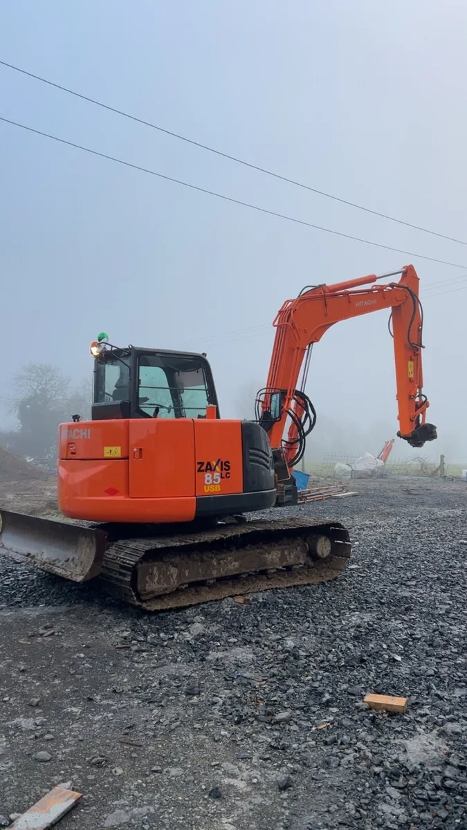 Hitachi 85 - Image 1