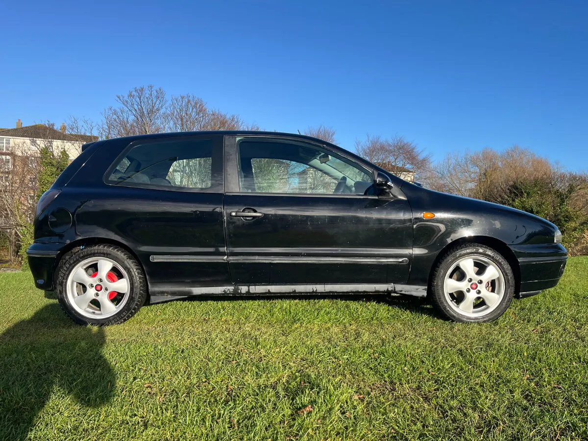 NO RESERVE AUCTION 2001 Fiat Bravo 1.2 16V - Image 4