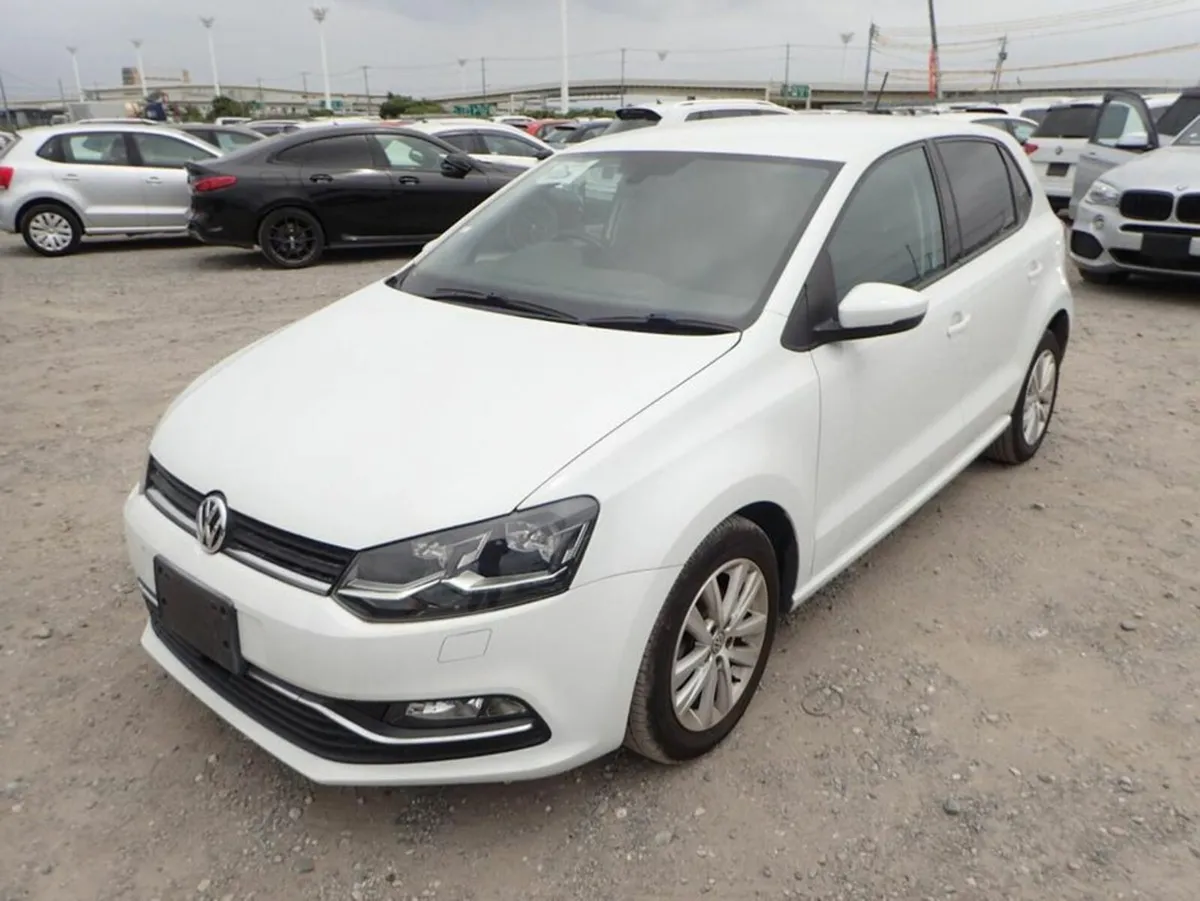 Volkswagen Polo 1.2 Comfortline Meister - Image 1