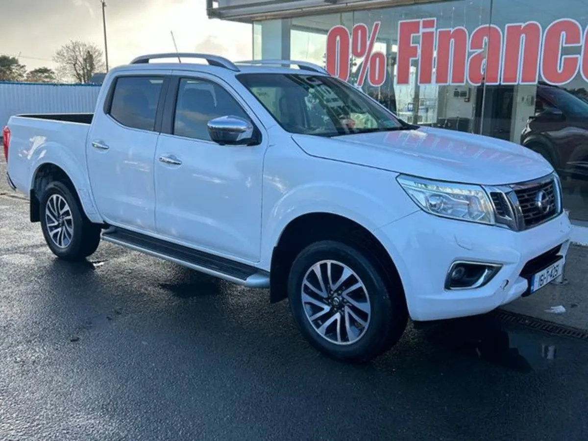 Nissan Navara 2.3 DCI NP300 Tekna 4DR - Image 2