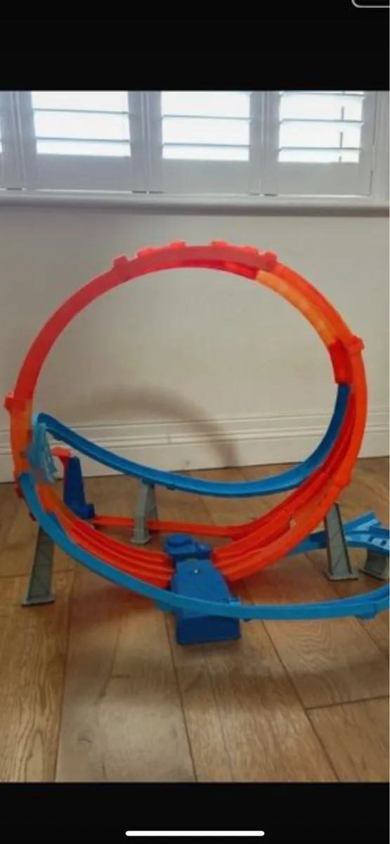 Hot wheels big loop - Image 3